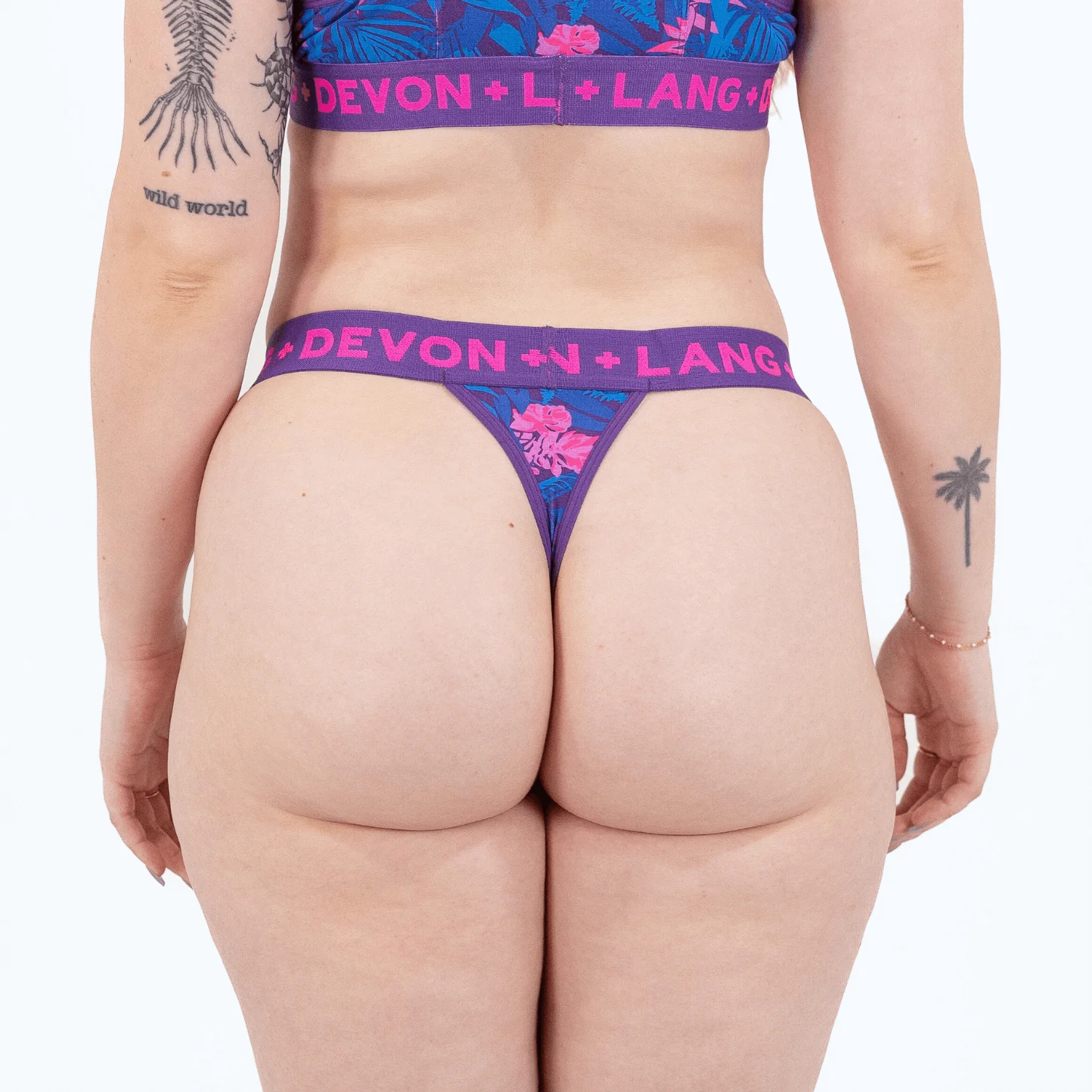 Originals Bria V-Thong - Bromeliad Ultra Violet - Image 4