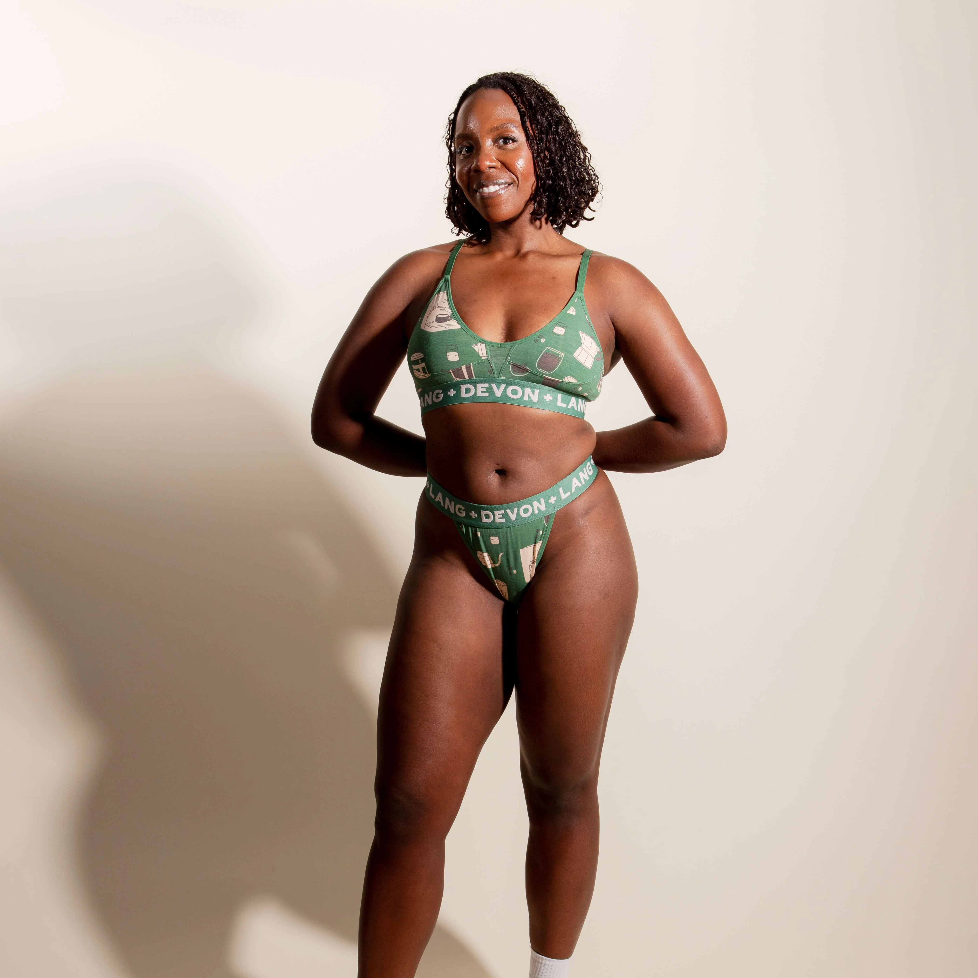 Originals Bria V-Thong - Coffee - Image 6